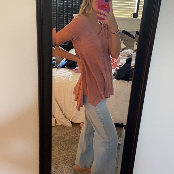 Short sleeve top - Picture 2 of 5